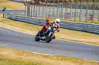 brands-hatch-photographs;brands-no-limits-trackday;cadwell-trackday-photographs;enduro-digital-images;event-digital-images;eventdigitalimages;no-limits-trackdays;peter-wileman-photography;racing-digital-images;trackday-digital-images;trackday-photos